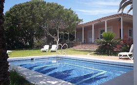 Villa Ste Maxima,Wifi, Heated Pool, Garden, Sea Views